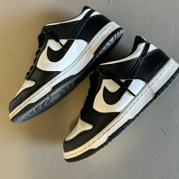 Nike Dunks - Picture 1 of 3